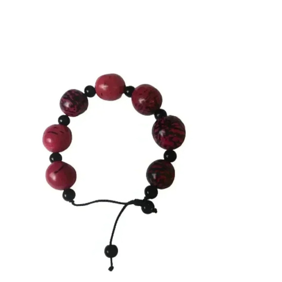 Handmade Bead Bracelet in Red/Black - Picture 2 of 3